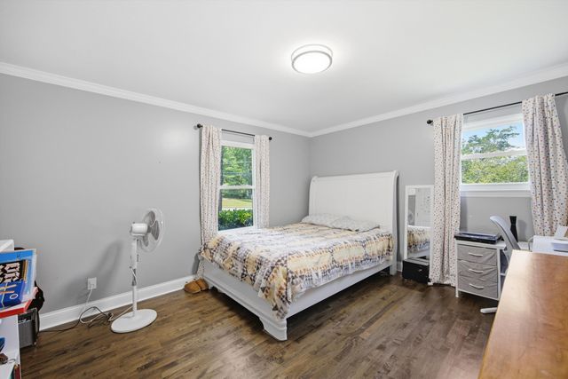 9511 Timberlog Drive, Chattanooga, TN 37421