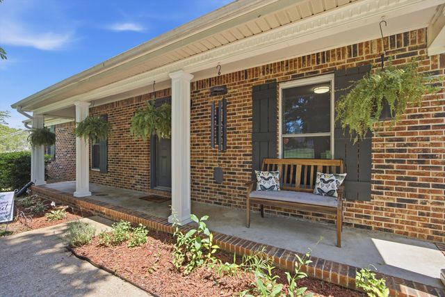 9511 Timberlog Drive, Chattanooga, TN 37421
