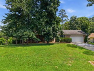 9511 Timberlog Drive, Chattanooga, TN 37421