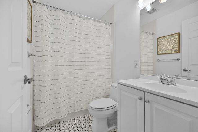 908 SE 16th Street, Deerfield Beach, FL 33441