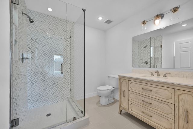 908 SE 16th Street, Deerfield Beach, FL 33441