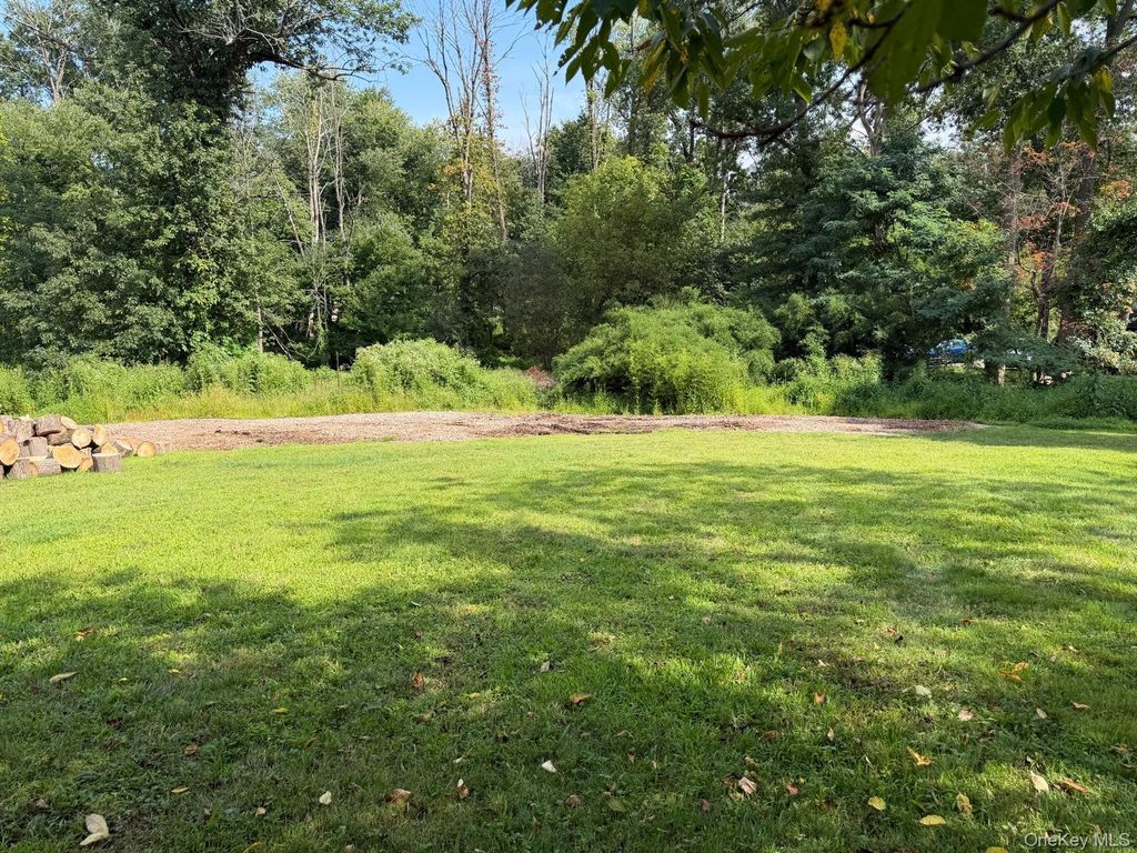 184 S Pascack Road, Nanuet, NY 10954 — photo 5