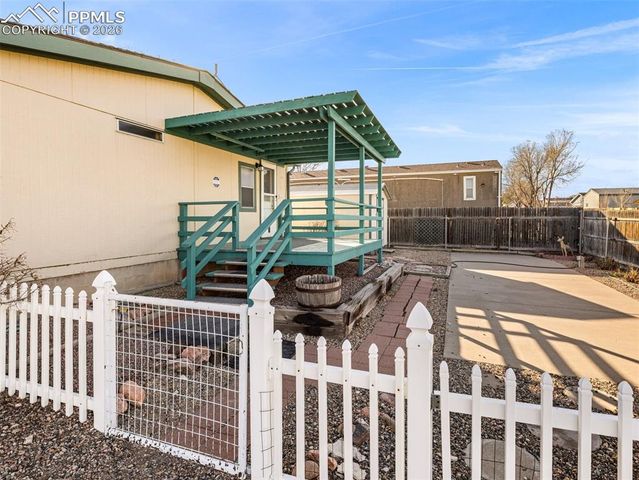 183 E Birch Hills Drive, Pueblo, CO 81007