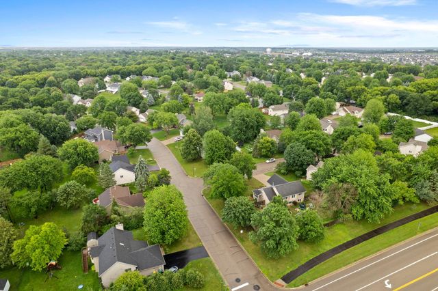 8455 174th Street W, Lakeville, MN 55044
