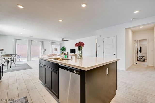 3791 McLeod Drive, Las Vegas, NV 89121