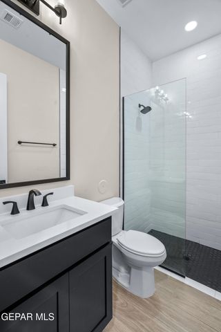 1823 Schyler Love Lane, El Paso, TX 79928