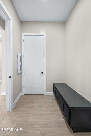 1823 Schyler Love Lane, El Paso, TX 79928