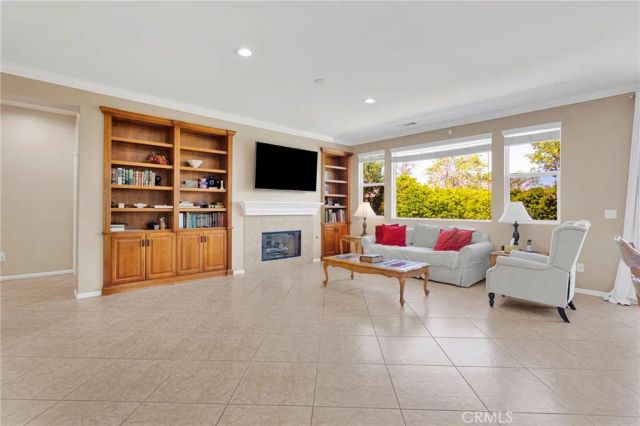 43157 62nd West, Lancaster, CA 93536