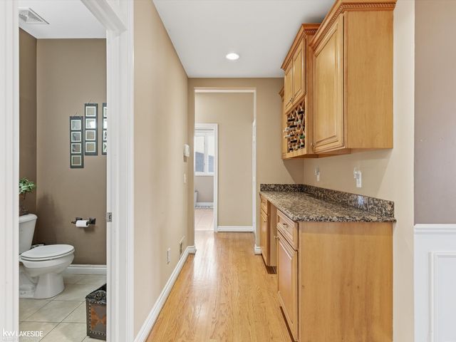 55279 Whispering Hills Drive, Shelby Twp, MI 48316