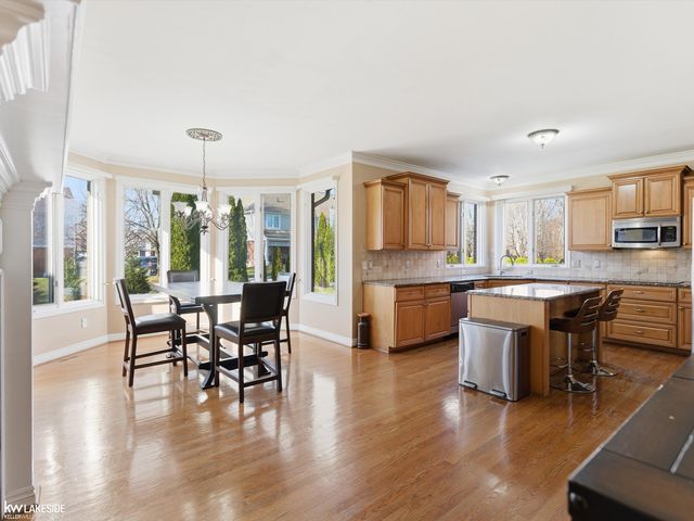 55279 Whispering Hills Drive, Shelby Twp, MI 48316