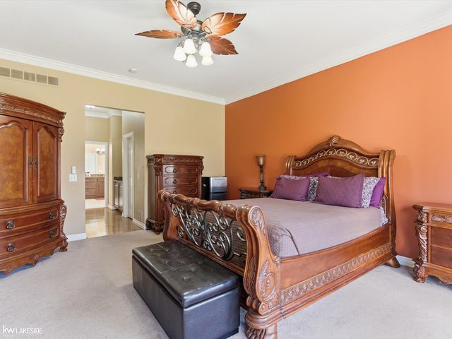 55279 Whispering Hills Drive, Shelby Twp, MI 48316