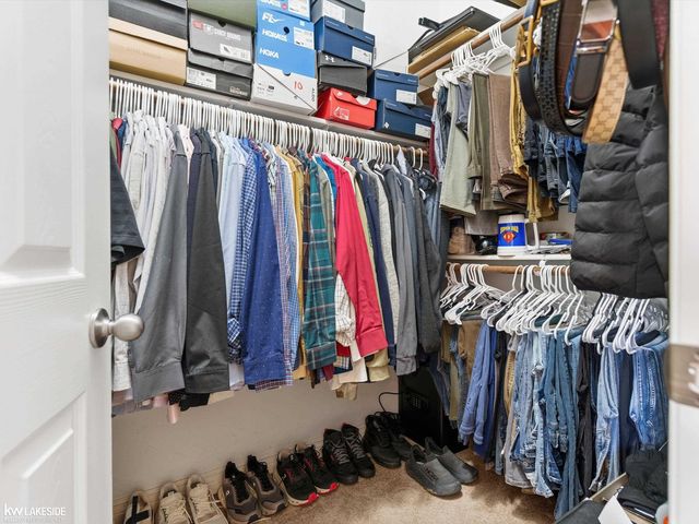 55279 Whispering Hills Drive, Shelby Twp, MI 48316