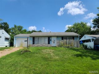10020 Dellridge Lane, St Louis, MO 63136