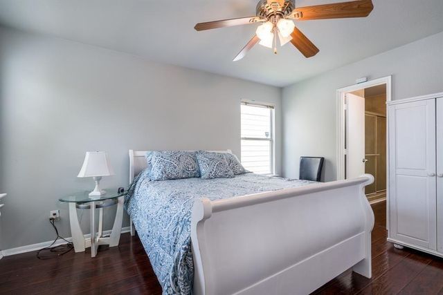 19007 Remington Park Dr, Houston, TX 77073