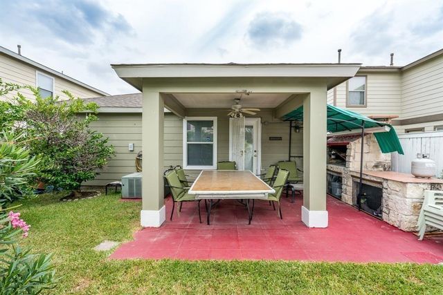 19007 Remington Park Dr, Houston, TX 77073
