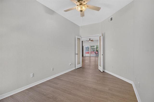 6330 99TH WAY N 14B, St Petersburg, FL 33708