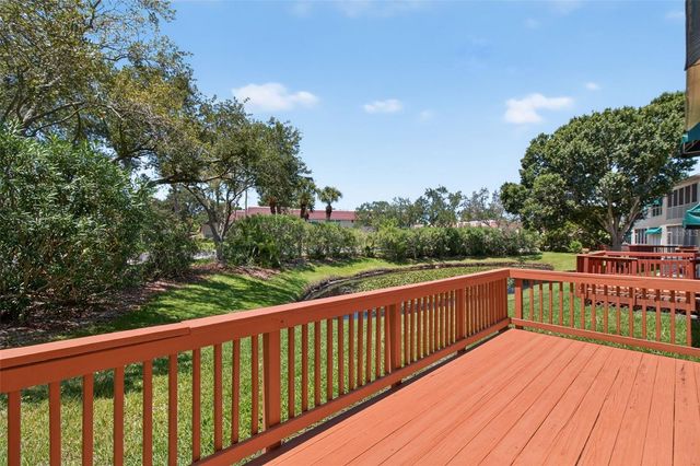 6330 99TH WAY N 14B, St Petersburg, FL 33708