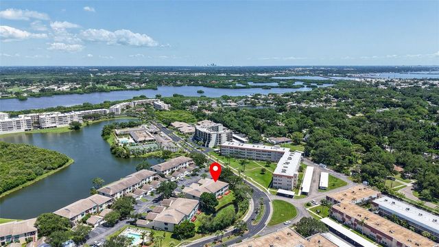 6330 99TH WAY N 14B, St Petersburg, FL 33708