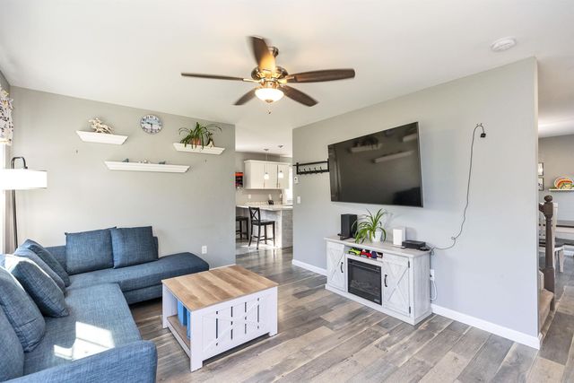 125 Pine Meadows Circle, Bennington, NH 03442