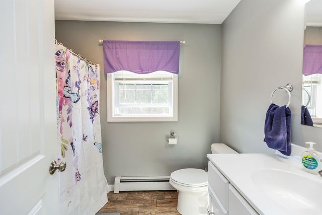 125 Pine Meadows Circle, Bennington, NH 03442
