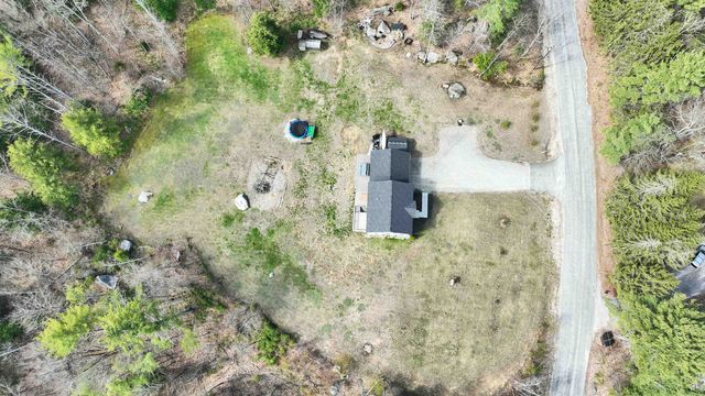 125 Pine Meadows Circle, Bennington, NH 03442
