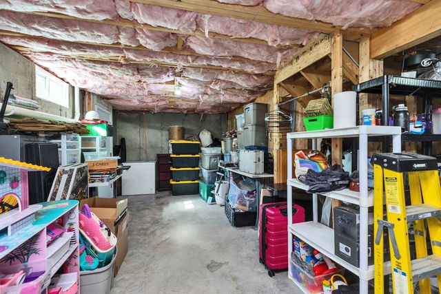 125 Pine Meadows Circle, Bennington, NH 03442