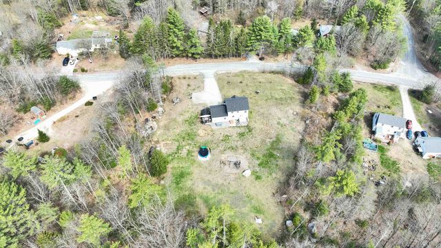 125 Pine Meadows Circle, Bennington, NH 03442