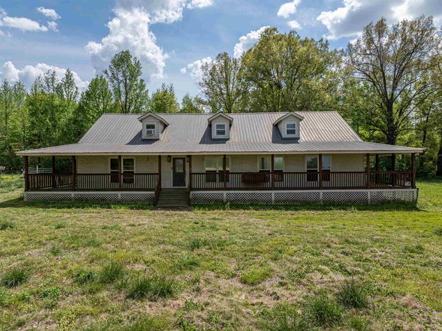 1735 STAFFORD DR, Somerville, TN 38068