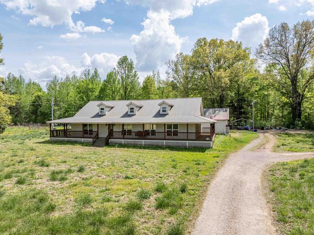 1735 STAFFORD DR, Somerville, TN 38068