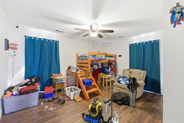 1735 STAFFORD DR, Somerville, TN 38068