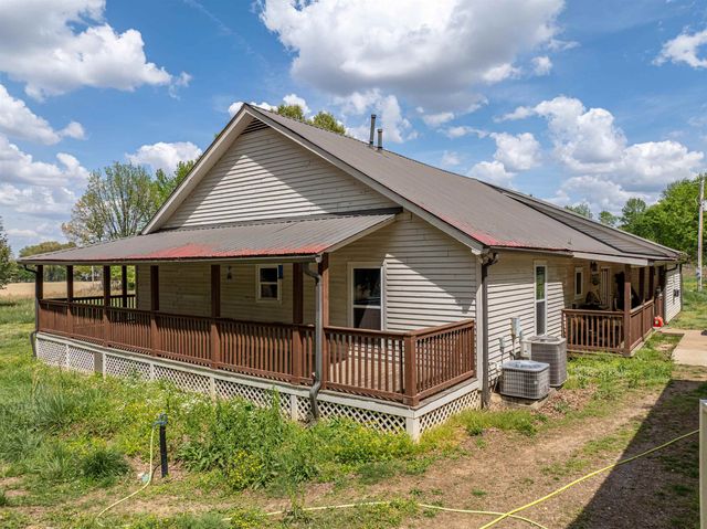 1735 STAFFORD DR, Somerville, TN 38068