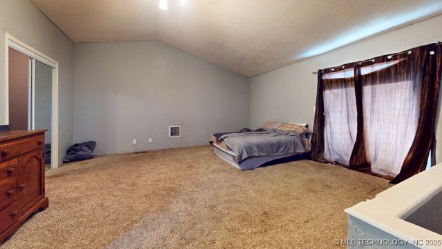 2807 McClain, Ardmore, OK 73401