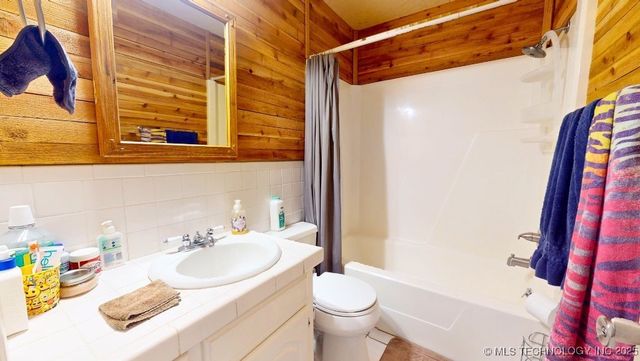 2807 McClain, Ardmore, OK 73401