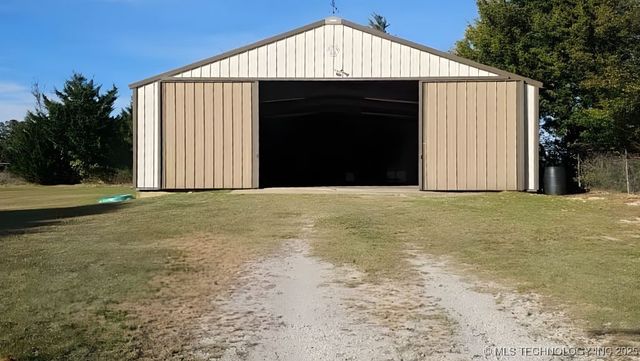 2807 McClain, Ardmore, OK 73401