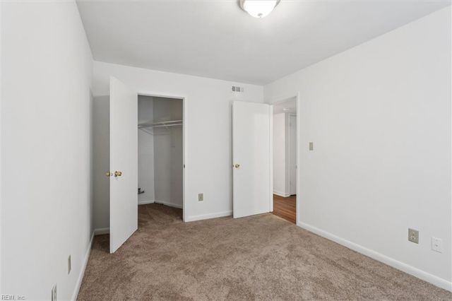 6704 Cedar Lake DR, Gloucester, VA 23061