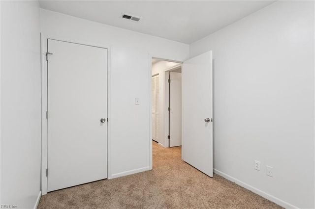 6704 Cedar Lake DR, Gloucester, VA 23061