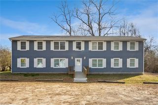 6704 Cedar Lake DR, Gloucester, VA 23061