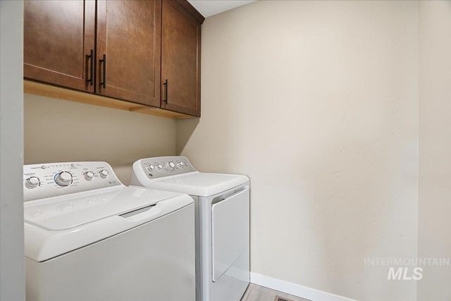3807 S Anise Ave, Nampa, ID 83686