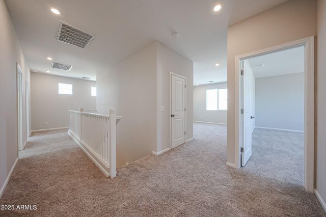 17926 W MONTANA DE ORO Drive, Surprise, AZ 85387