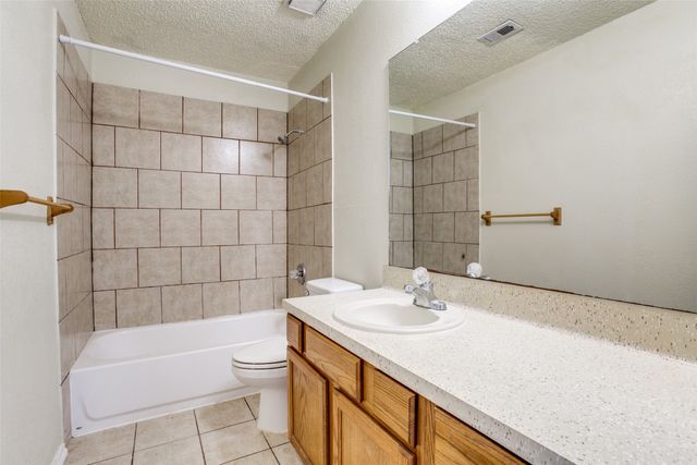 451 Appomattox Drive, Mesquite, TX 75149