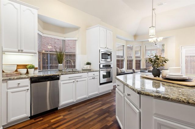 9750 Grassland Drive, Frisco, TX 75035