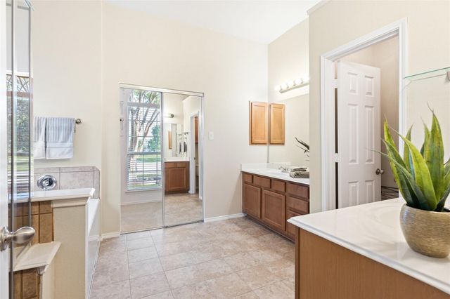 9750 Grassland Drive, Frisco, TX 75035