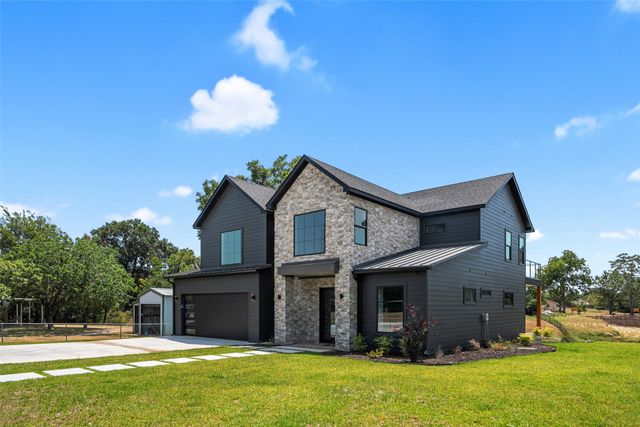 219 Autumn Wood Trail, Gun Barrel City, TX 75156