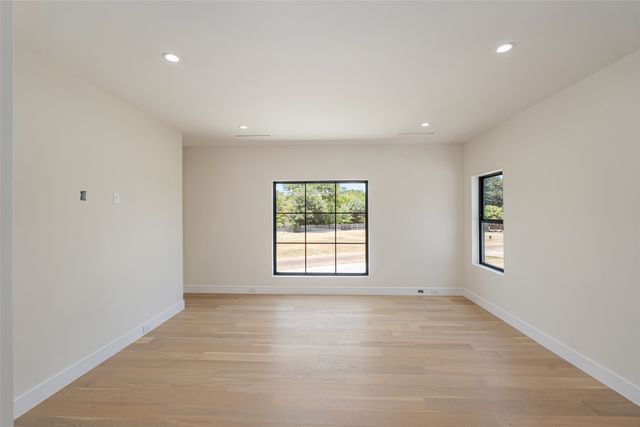 219 Autumn Wood Trail, Gun Barrel City, TX 75156