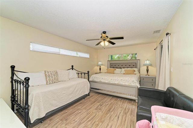 6519 28TH AVENUE E, Bradenton, FL 34208