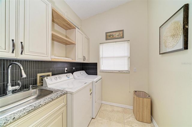 6519 28TH AVENUE E, Bradenton, FL 34208