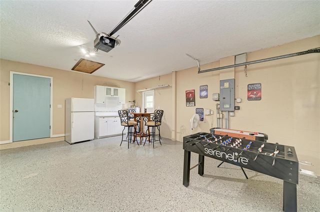 6519 28TH AVENUE E, Bradenton, FL 34208