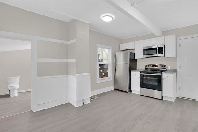 7 Sibley Ave, Westfield, MA 01085