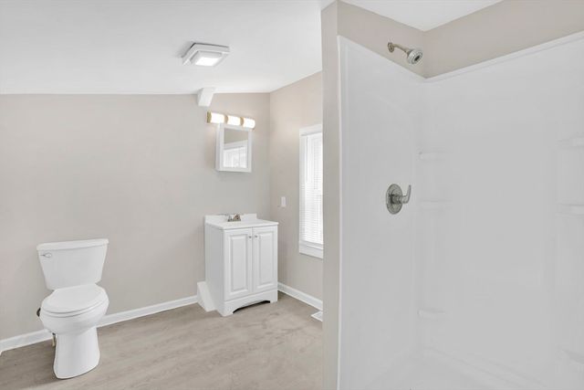 7 Sibley Ave, Westfield, MA 01085