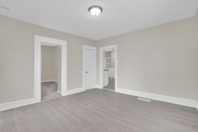 7 Sibley Ave, Westfield, MA 01085